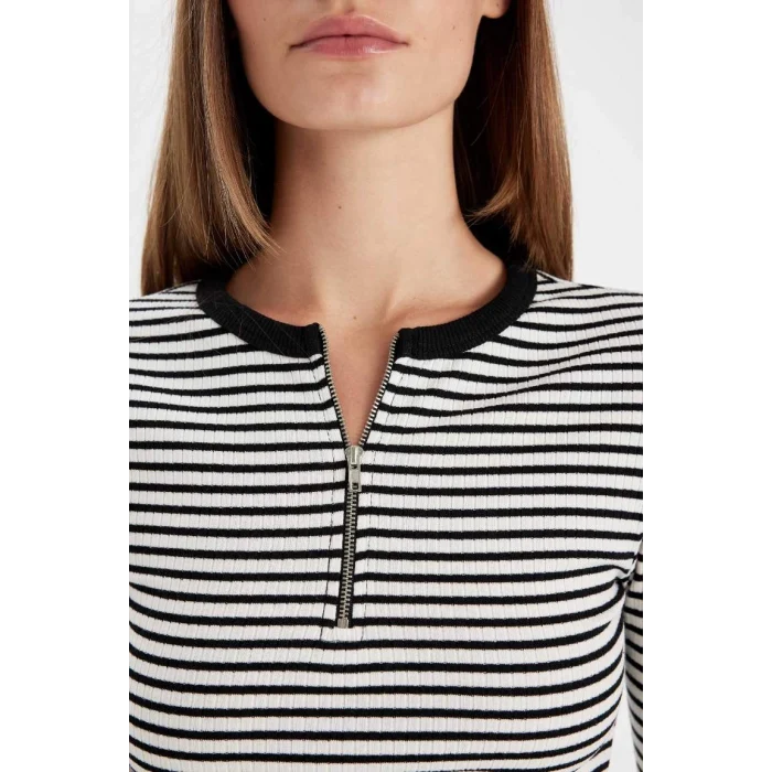 D6104 Slim Fit Dar Kesim Bisiklet Yaka Yarım Fermuarlı Çizgili Fitilli Kaşkorse Uzun Kollu Tişört