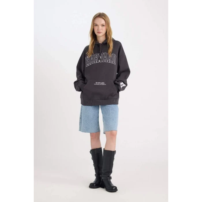 D7000 Harvard University Geniş Kalıp Sweatshirt