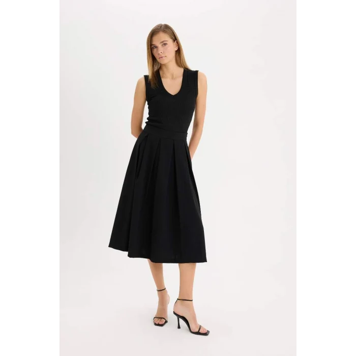 D7003 Piliseli Esnel Belli Basic Düz Siyah Midi Etek