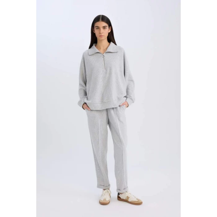 D9009 Yarım Fermuarlı Dik Yaka Basic Sweatshirt