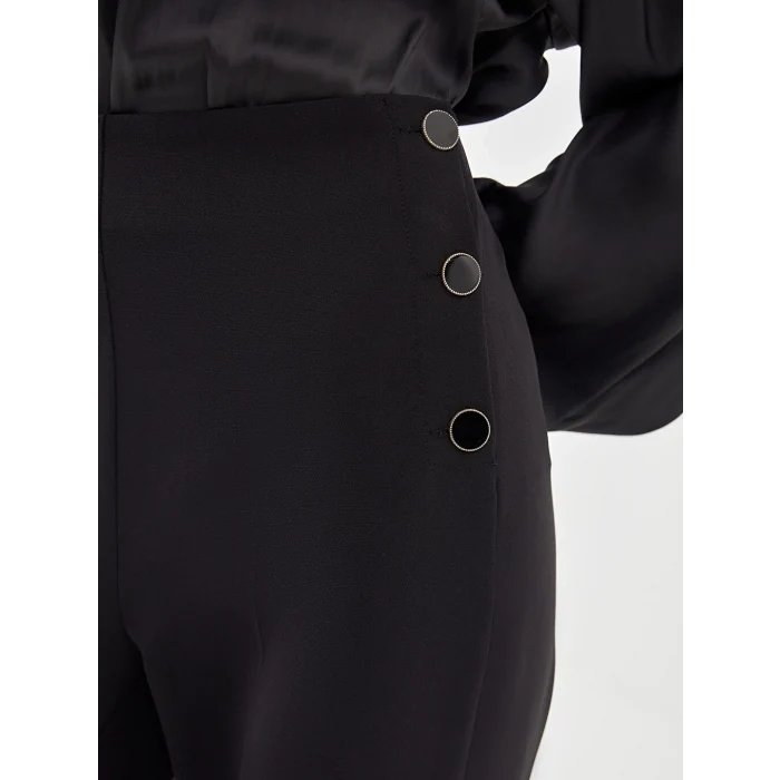 LCWAIKIKI Classic Siyah Standart Fit Kadın Pantolon