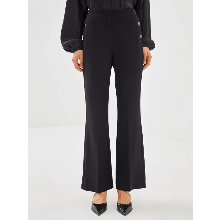 LCWAIKIKI Classic Siyah Standart Fit Kadın Pantolon