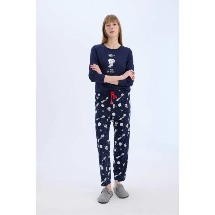E0228 Snoopy Regular Fit Uzun Kollu Üst Beli Lastikli Uzun Alt Pijama Takımı