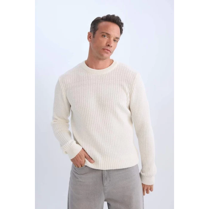 E0811 Standart Fit Bisiklet Yaka Dokulu Triko Kazak