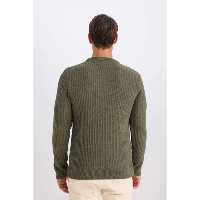 E0811 Standart Fit Bisiklet Yaka Dokulu Triko Kazak