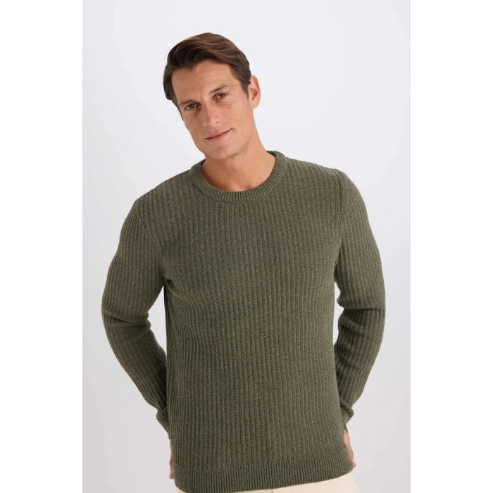 E0811 Standart Fit Bisiklet Yaka Dokulu Triko Kazak