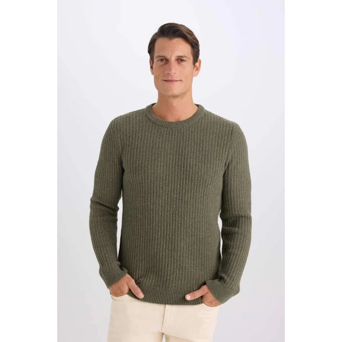 E0811 Standart Fit Bisiklet Yaka Dokulu Triko Kazak