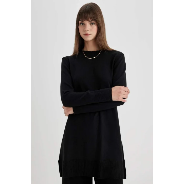 H3431 Regular Fit Bisiklet Yaka Yırtmaçlı Basic Düz Triko Kazak Tunik