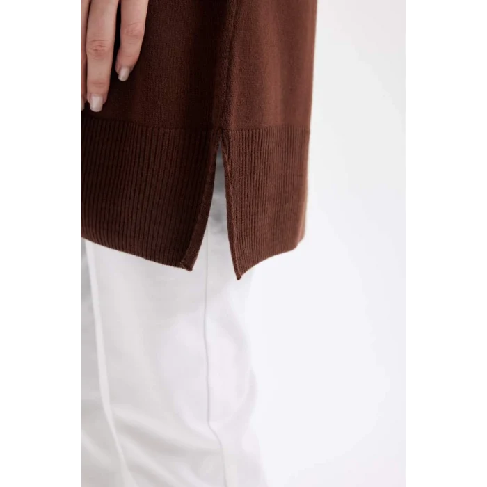 H3431 Regular Fit Bisiklet Yaka Yırtmaçlı Basic Düz Triko Kazak Tunik