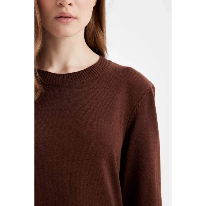 H3431 Regular Fit Bisiklet Yaka Yırtmaçlı Basic Düz Triko Kazak Tunik