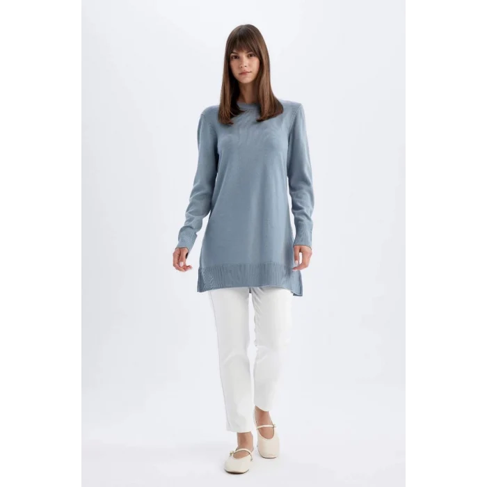 H3431 Regular Fit Bisiklet Yaka Yırtmaçlı Basic Düz Triko Kazak Tunik