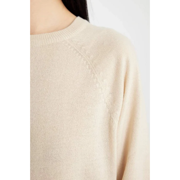 I6913 Yumuşak Dokulu Bisiklet Yaka Reglan Kol Basic Düz Triko Kazak