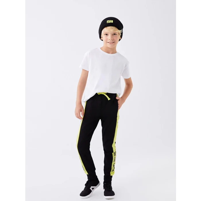 LCW Kids Siyah Beli Lastikli Baskılı Erkek Çocuk Jogger Eşofman Altı