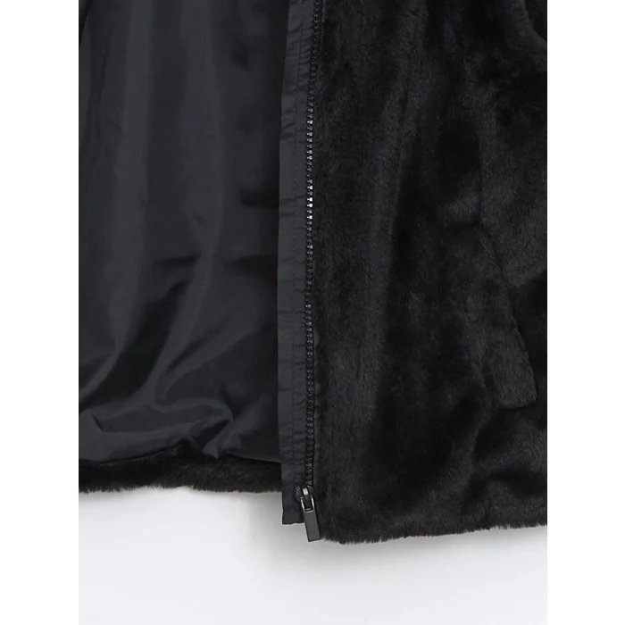 LCW Kids Siyah Kapüşonlu Kız Çocuk Suni Kürk Yelek