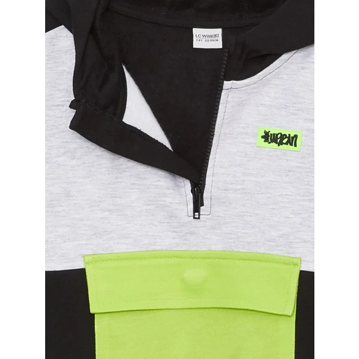 LCW Kids Siyah Kapüşonlu Renk Bloklu Uzun Kollu Erkek Çocuk Sweatshirt