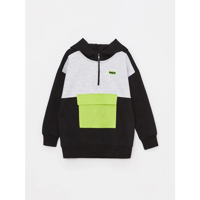 LCW Kids Siyah Kapüşonlu Renk Bloklu Uzun Kollu Erkek Çocuk Sweatshirt