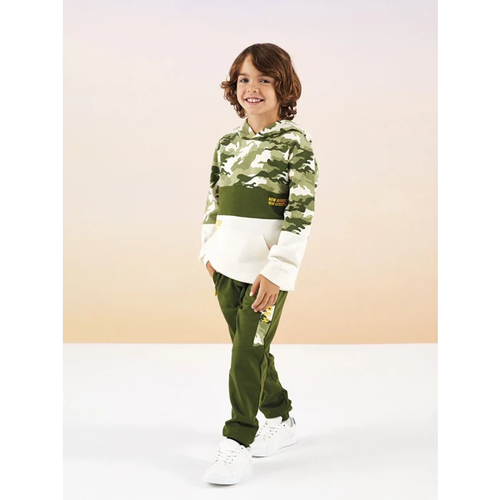 LCW Kids Yeşil Kapüşonlu Baskılı Uzun Kollu Erkek Çocuk Sweatshirt