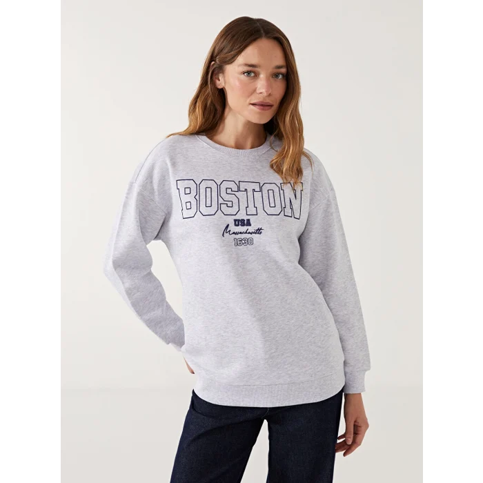 LCW Modest Beyaz Bisiklet Yaka Boston Baskılı Kadın Sweatshirt Tunik
