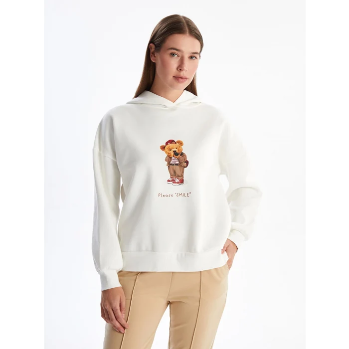 LCW Modest Beyaz Kapüşonlu Ayı Teddy Baskılı Oversize Kadın Kalın Sweatshirt Tunik