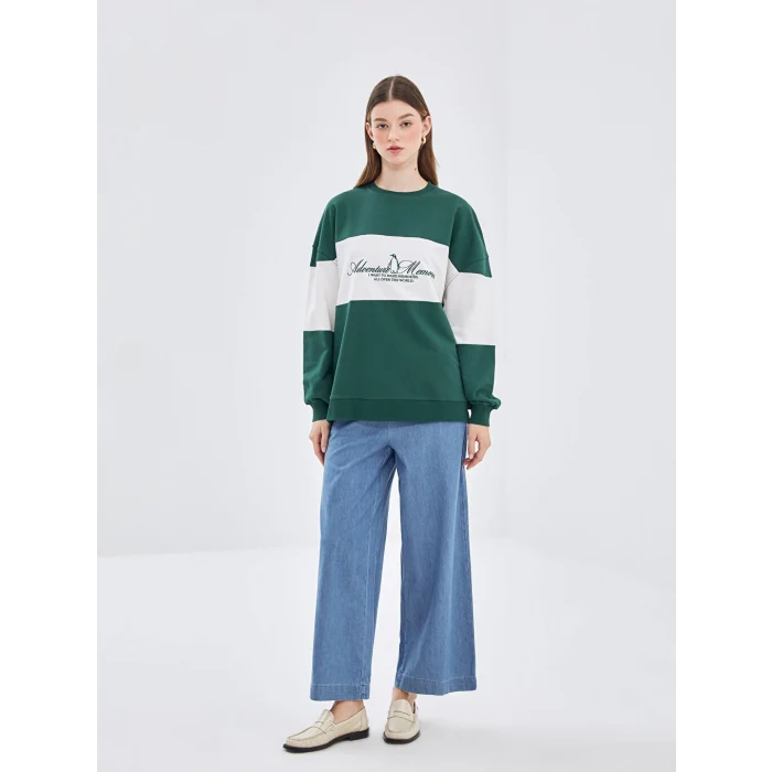 LCW Modest Yeşil Bisiklet Yaka Nakışlı Kadın Sweatshirt Tunik