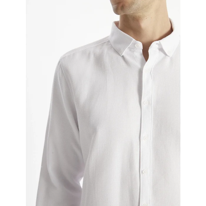 LCW Vision Beyaz Slim Fit Uzun Kollu Armürlü Erkek Dokulu Gömlek