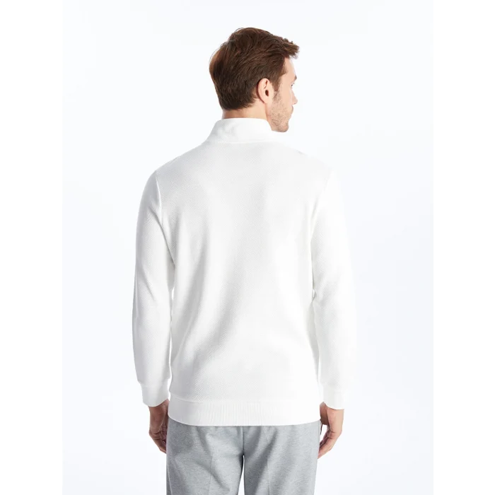 LCWAIKIKI Classic Ekru Dik Yaka Uzun Kollu Erkek Sweatshirt