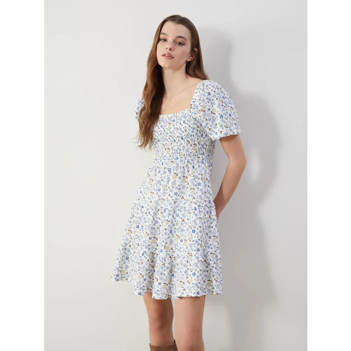 LCWAIKIKI Classic Ekru Kare Yaka Çiçekli Balon Kollu Elbise