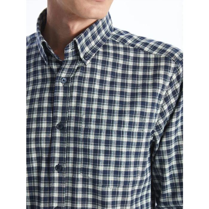 LCWAIKIKI Classic Lacivert Düğmeli Yaka Ekose Regular Fit Erkek Gömlek