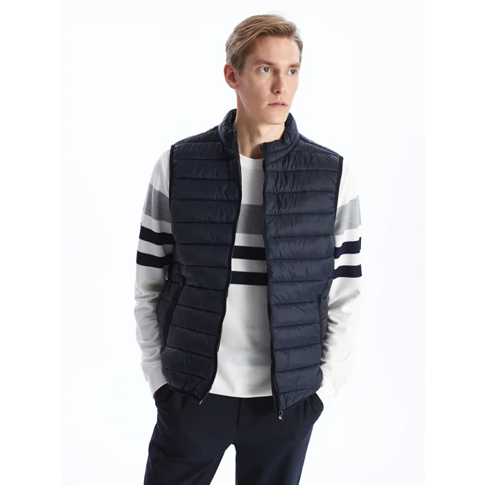 LCWAIKIKI Classic Lacivert Standart Kalıp Dik Yaka Erkek Yelek