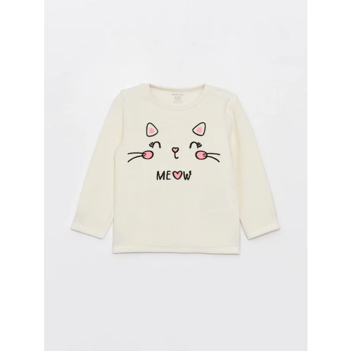 LCW baby Ekru Bisiklet Yaka Uzun Kollu Nakışlı Kadife Kız Bebek Pijama Takımı