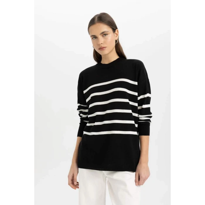 S7517 Relax Fit Yumuşak Dokulu Çizgili Bisiklet Yaka Kazak Tunik