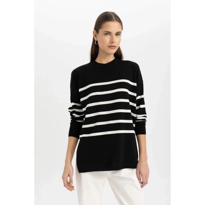 S7517 Relax Fit Yumuşak Dokulu Çizgili Bisiklet Yaka Kazak Tunik