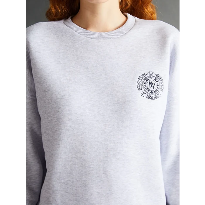 LCW Vision Gri Bisiklet Yaka Nakışlı Oversize Kadın Kalın Sweatshirt