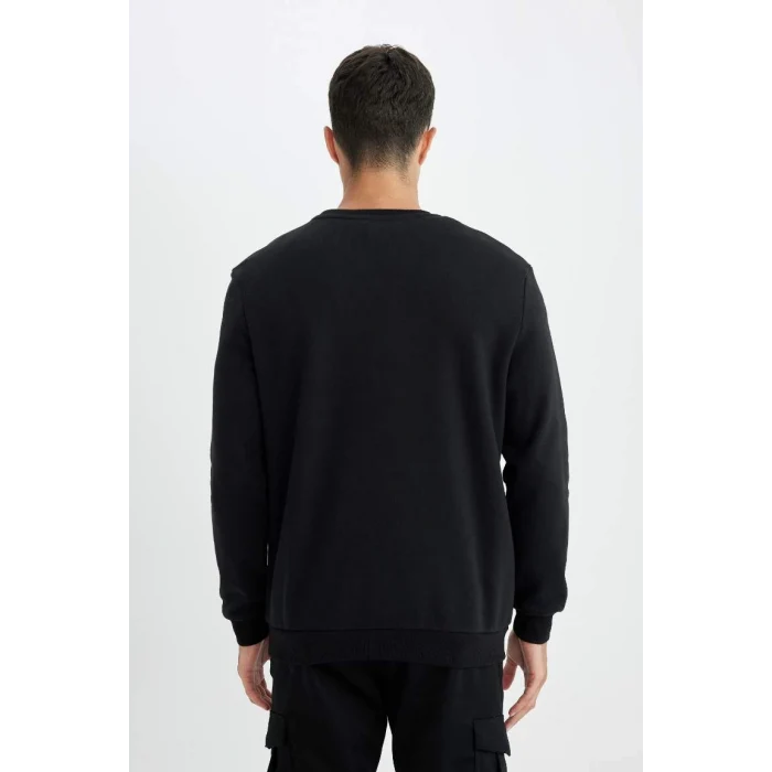T3777 Siyah Regular Fit Bisiklet Yaka Basic Düz Sweatshirt