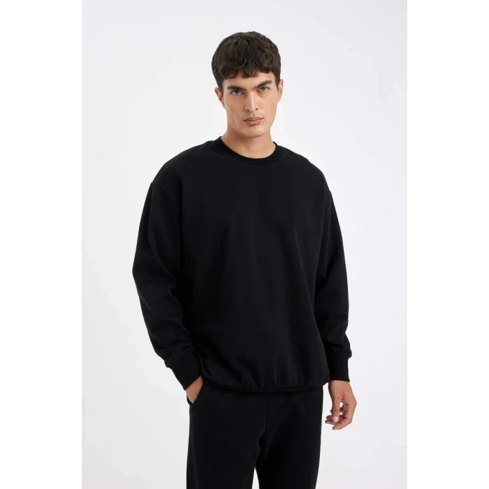 T5139 Siyah Oversize Geniş Kalıp Bisiklet Yaka Kalın Kumaş Basic Düz Sweatshirt