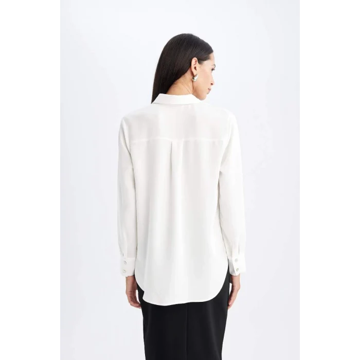 T6889 Regular Fit Basic Düz Cepli Dokulu Uzun Kollu Beyaz Gömlek