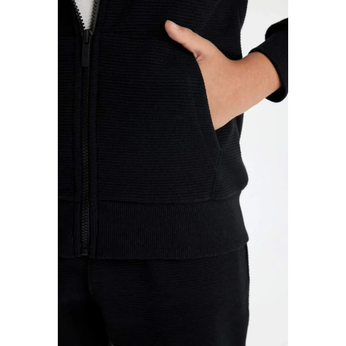 T7468 Siyah Kapüşonlu Fermuarlı Okul Hırkası