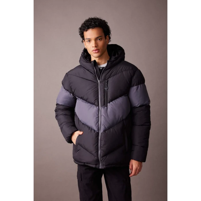 U1708 Regular Fit Kapüşonlu Puffer Şişme Mont