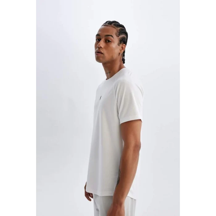 V2887 DeFactoFit Gri Slim Fit Dar Kesim Bisiklet Yaka Baskılı Sporcu Kısa Kollu Basic Düz Tişört