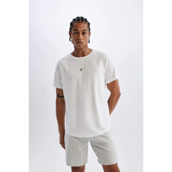 V2887 DeFactoFit Gri Slim Fit Dar Kesim Bisiklet Yaka Baskılı Sporcu Kısa Kollu Basic Düz Tişört