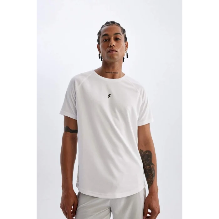 V2887 DeFactoFit Gri Slim Fit Dar Kesim Bisiklet Yaka Baskılı Sporcu Kısa Kollu Basic Düz Tişört