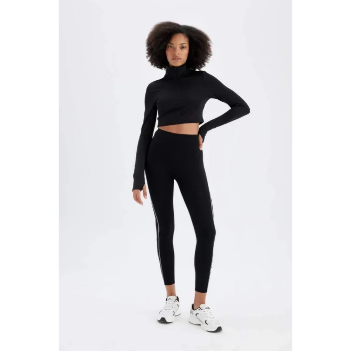 W0343 DeFactoFit Slim Fit Dar Kesim Fermuarlı Dik Yaka Uzun Kollu Tişört