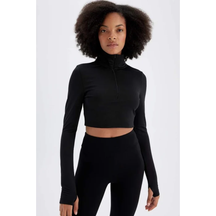 W0343 DeFactoFit Slim Fit Dar Kesim Fermuarlı Dik Yaka Uzun Kollu Tişört