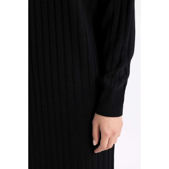 W0986 Yarım Balıkçı Yaka Uzun Kollu Midi Elbise