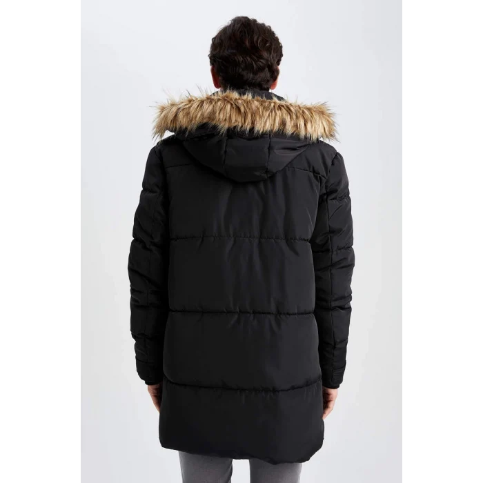 X3975 Slim Fit Kapüşonlu Suni Kürklü Mont