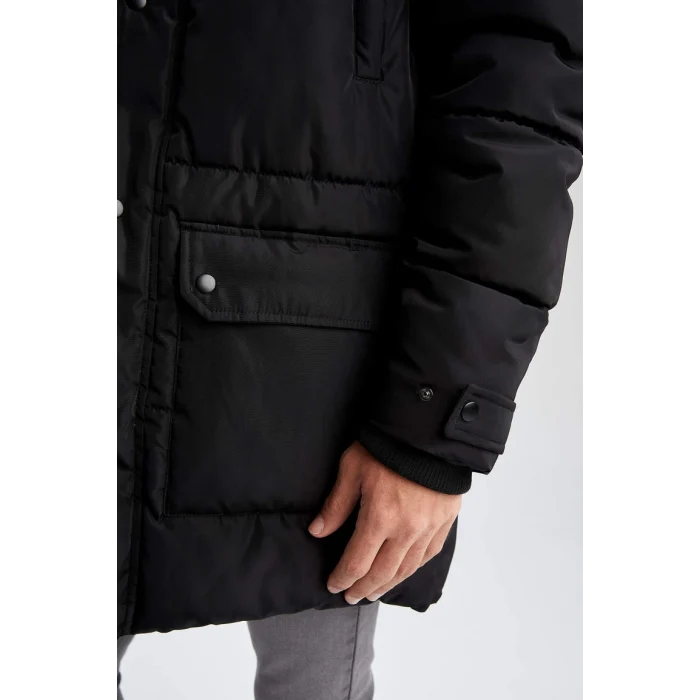 X3975 Slim Fit Kapüşonlu Suni Kürklü Mont