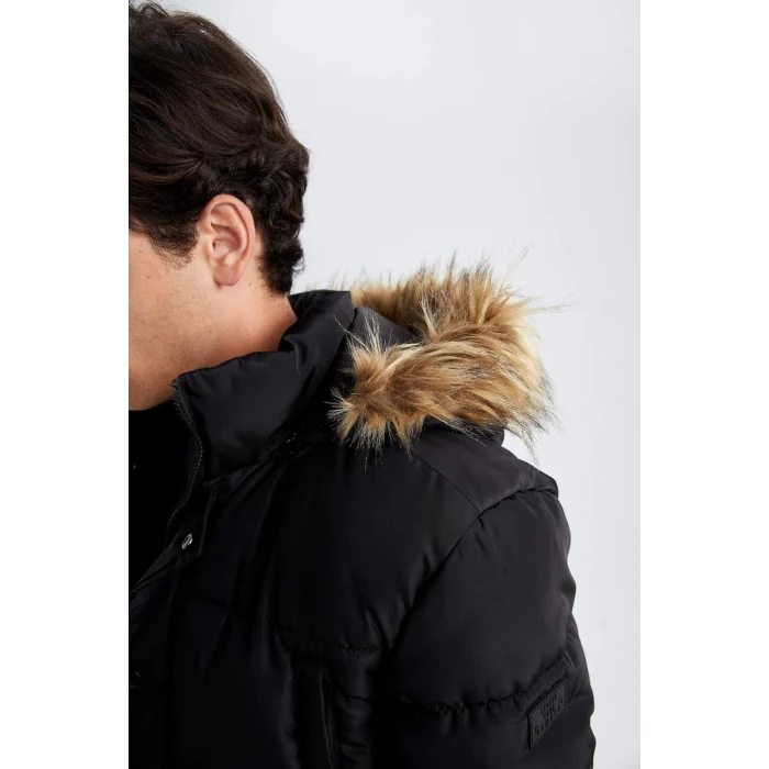 X3975 Slim Fit Kapüşonlu Suni Kürklü Mont