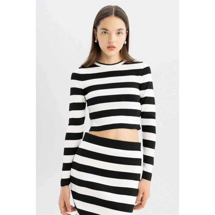 X6888 Coool Slim Fit Dar Kesim Çizgili Bisiklet Yaka Triko Kazak