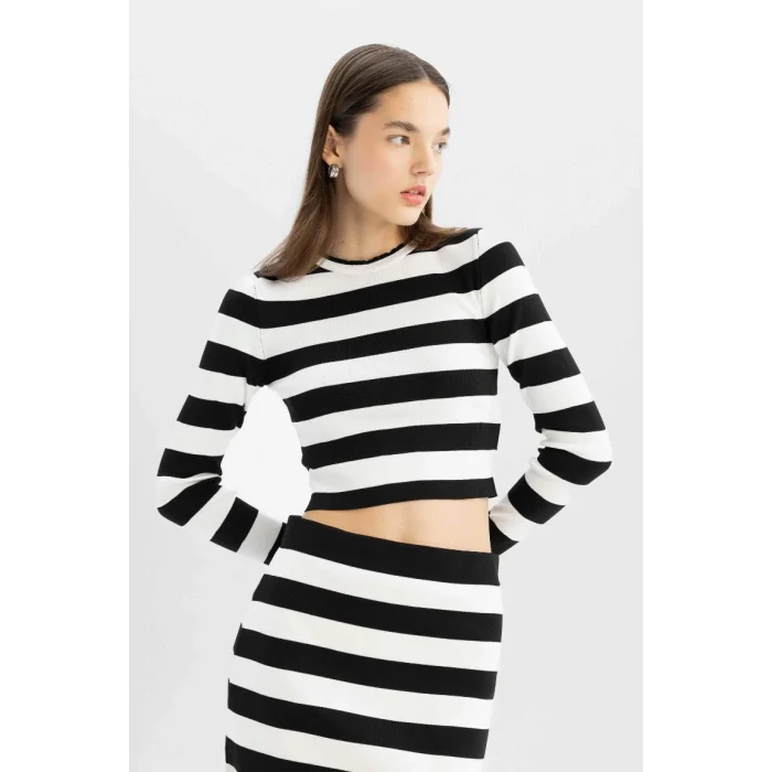 X6888 Coool Slim Fit Dar Kesim Çizgili Bisiklet Yaka Triko Kazak