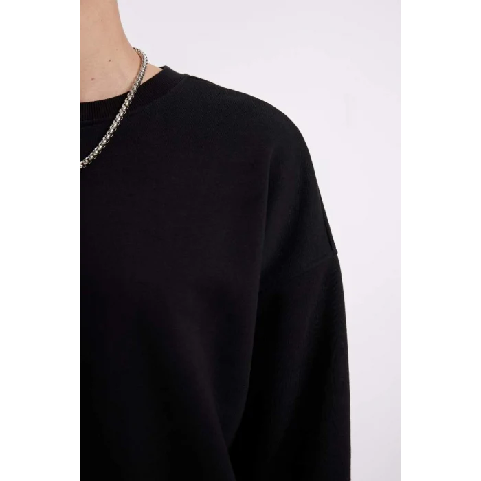 Y1346 Sweat Shirt